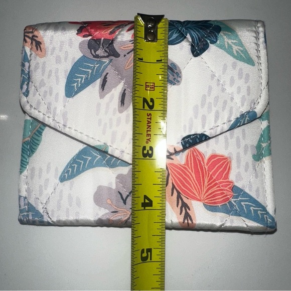 Vera Bradley Ultralight RFID Mini Tri-fold Wallet - Tropical Floral Print - Picture 10 of 12